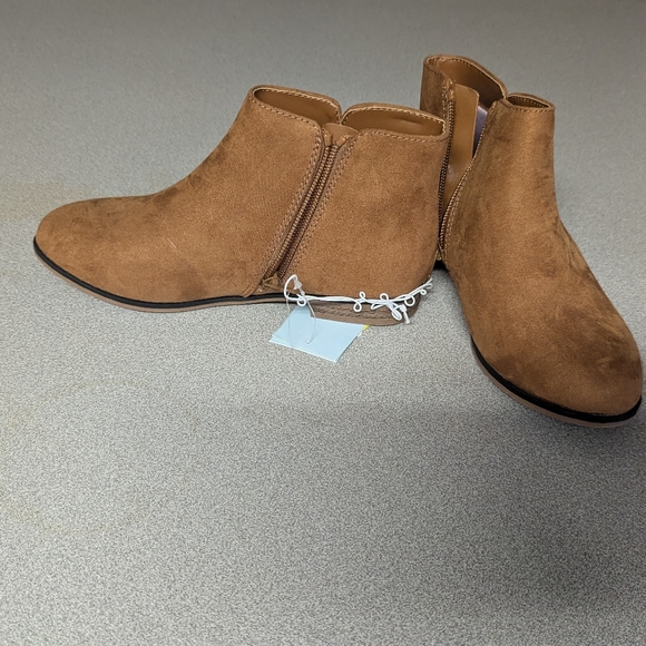 Cat and Jack girl velvet booties color Sz 3 - Picture 8 of 16